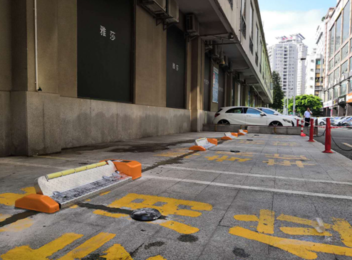 电动挡车器-挡得住车的民用路障